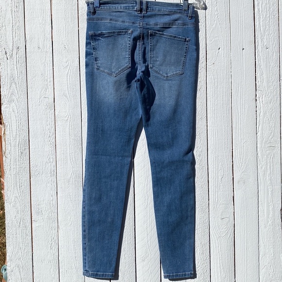 Jolt Jeans - Picture 3 of 5